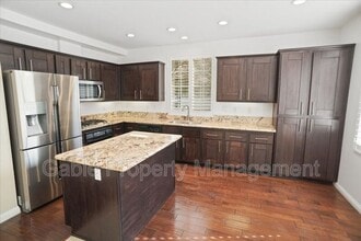 26825 Bayport Ln in Santa Clarita, CA - Building Photo - Building Photo