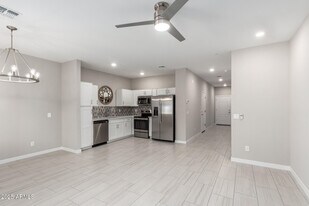 2134 W Harmont Dr in Phoenix, AZ - Building Photo