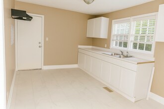 2106 Melton Ave in Macon, GA - Building Photo - Building Photo