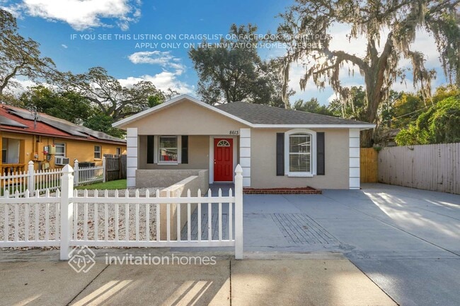 8613 N Mulberry St in Tampa, FL - Building Photo - Building Photo