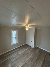 233 Chestnut St in Newcomerstown, OH - Building Photo - Building Photo