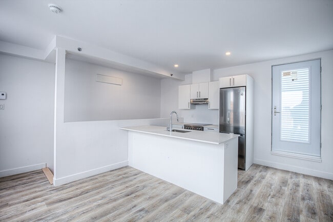 980 Rue Notre Dame in Montréal, QC - Building Photo - Building Photo