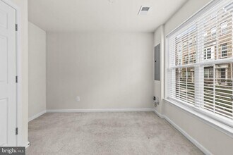 7118 Rowlock Aly in Beltsville, MD - Building Photo - Building Photo