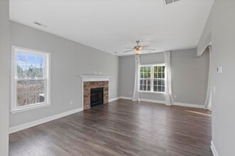 103 Costa Ct in Sneads Ferry, NC - Building Photo - Building Photo