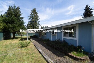 4210 Eastwood Ave SE in Port Orchard, WA - Building Photo - Building Photo