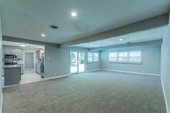 6804 Springhill Rd in Fort Worth, TX - Building Photo - Building Photo