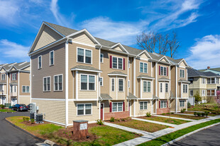 35 Ringgold St in West Hartford, CT - Building Photo