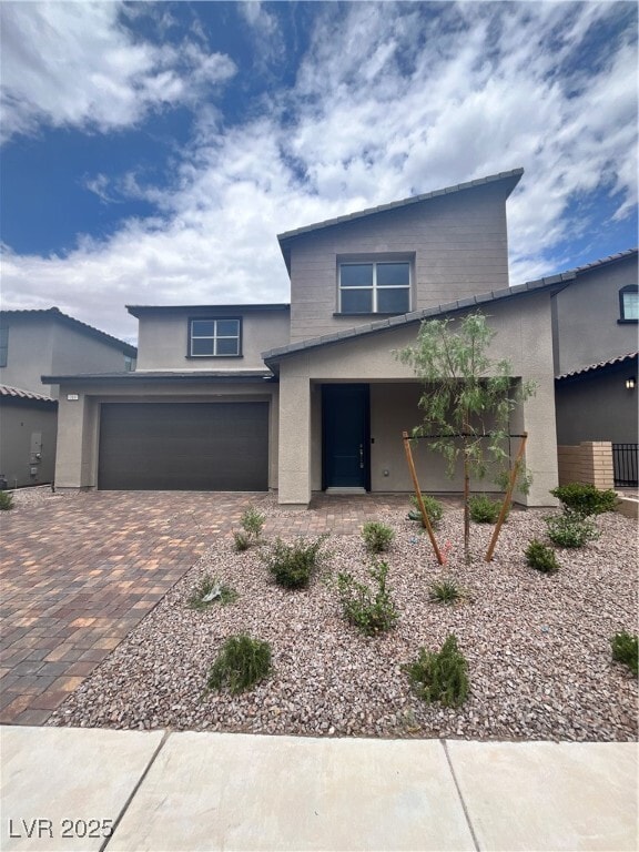 310 La Musica Pl in Henderson, NV - Building Photo - Building Photo