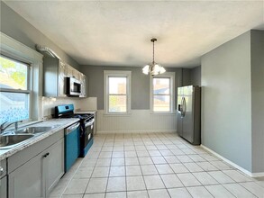 105 Alverson Ave in Providence, RI - Building Photo - Building Photo