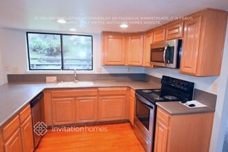 3855 Rockford Dr in Antioch, CA - Foto de edificio - Building Photo