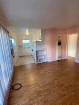 1936 Waltonia Dr, Unit 1936 Waltonia Dr. #A in Montrose, CA - Building Photo