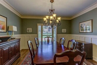 2520 Fox Hill Dr in Germantown, TN - Foto de edificio - Building Photo