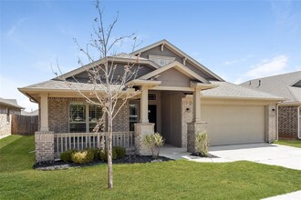 15520 Boulder Dr in Oklahoma City, OK - Building Photo - Building Photo