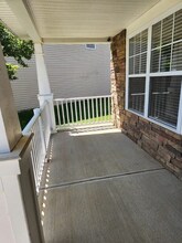1325 Harrington Ct in Lexington, KY - Building Photo - Building Photo