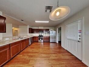3947 Hawthorn Glen Ct in Fresno, TX - Building Photo - Building Photo