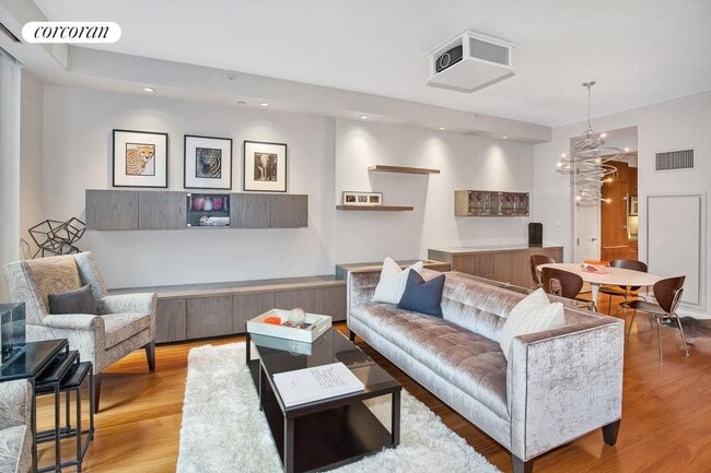 property at 33 W 56th St