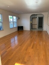 1260 N Detroit St, Unit 1260 in West Hollywood, CA - Building Photo - Building Photo