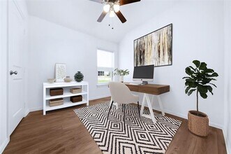 219 Still Gln Dr in Terrell, TX - Building Photo - Building Photo