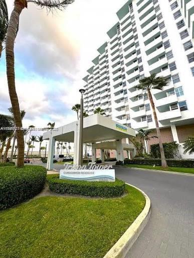property at 2899 Collins Ave