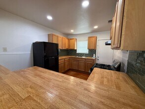 136 Nelson Ave in San Antonio, TX - Building Photo - Building Photo