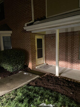 537 Chandler Plz in Hermitage, TN - Foto de edificio - Building Photo