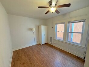 40 Brooks Ave, Unit 16 in Venice, CA - Building Photo - Building Photo