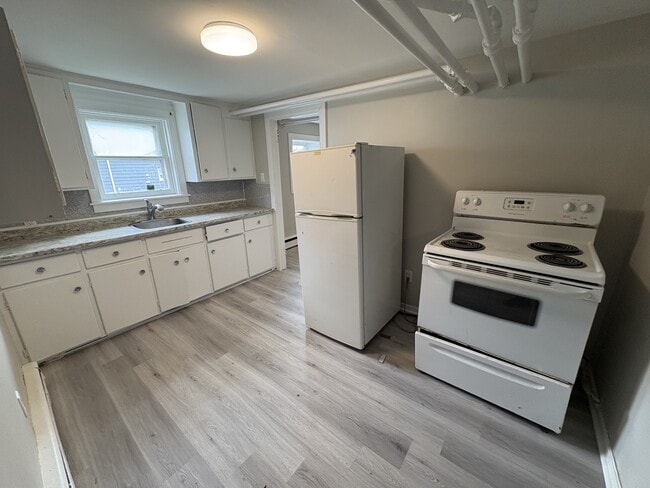 property at 272.5 Tower St