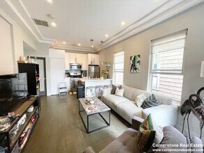 24 Washburn St, Unit 2 in Boston, MA - Building Photo - Building Photo