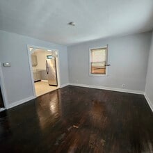 430 Pearl Harbor St in Bridgeport, CT - Building Photo - Building Photo