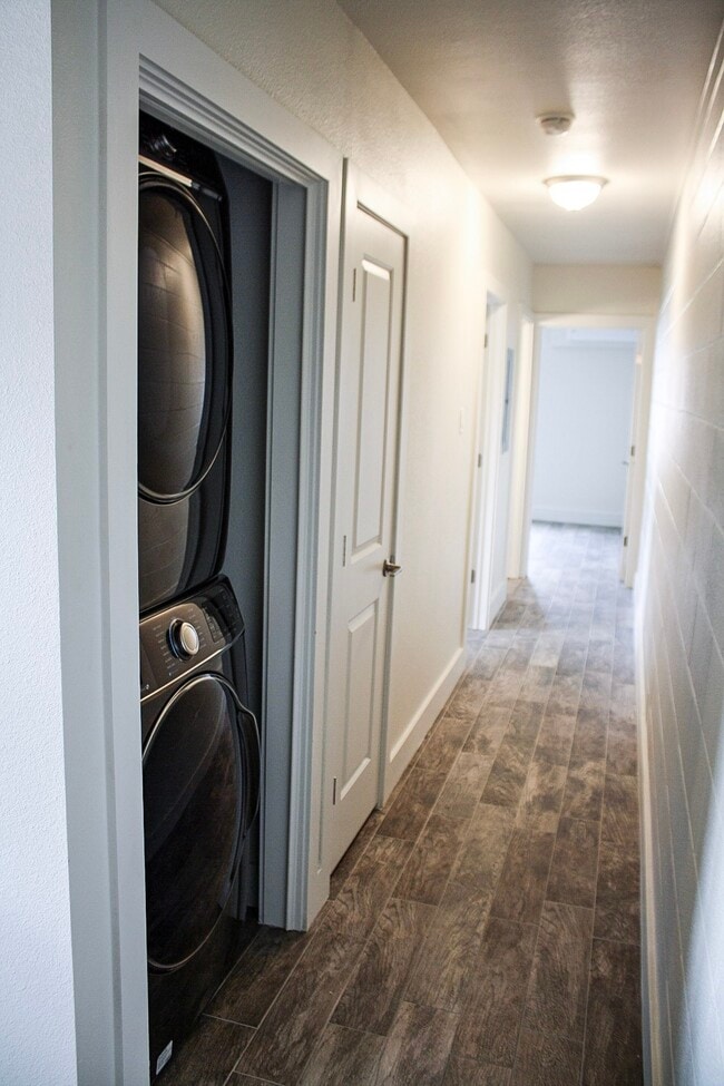 property at 1624 Sealy Ave