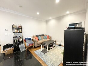 32 Sumner St, Unit #1 in Boston, MA - Building Photo - Building Photo