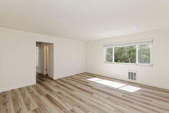 184 Callan Avenue in San Leandro, CA - Building Photo - Building Photo