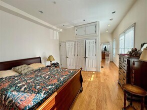 39 Inman St, Unit 1 in Cambridge, MA - Building Photo - Building Photo