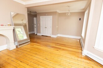 29 Monument Sq in Boston, MA - Building Photo - Building Photo