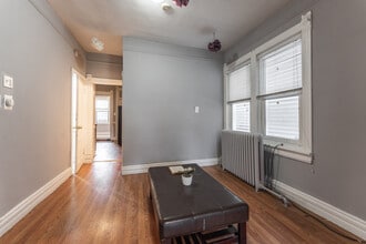 1705 N Talman Ave, Unit 1 in Chicago, IL - Building Photo - Building Photo