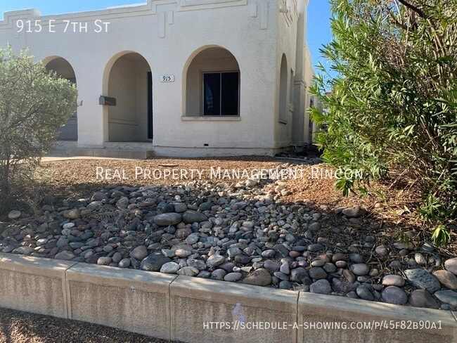 property at 915 E 7th St