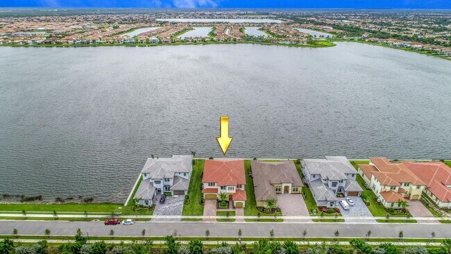 8660 W Parkland Bay Trl in Coral Springs, FL - Building Photo - Building Photo