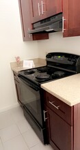 Windsor Garden Apartments in Fremont, CA - Building Photo - Building Photo