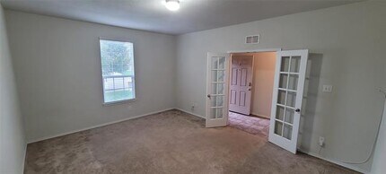 2433 Simmental Rd in Fort Worth, TX - Building Photo - Building Photo