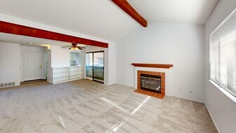 1755 Novato Blvd in Novato, CA - Building Photo