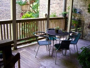 6554 N Glenwood Ave, Unit 2 in Chicago, IL - Foto de edificio - Building Photo