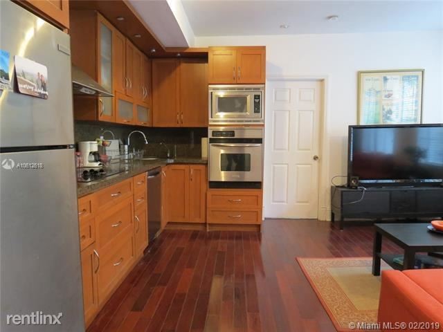 1027 Pennsylvania Ave-Unit -Apt 102 in Miami Beach, FL - Building Photo - Building Photo