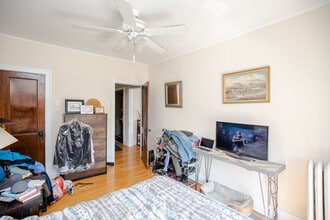 3806 W Irving Park Rd in Chicago, IL - Building Photo - Building Photo