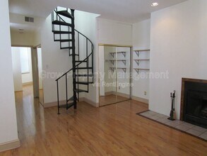 2024 Spring Garden St in Philadelphia, PA - Building Photo - Building Photo