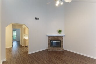 2735 E Park Ave in Tallahassee, FL - Building Photo - Building Photo