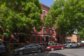 307 Prospect Pl in Brooklyn, NY - Building Photo - Building Photo