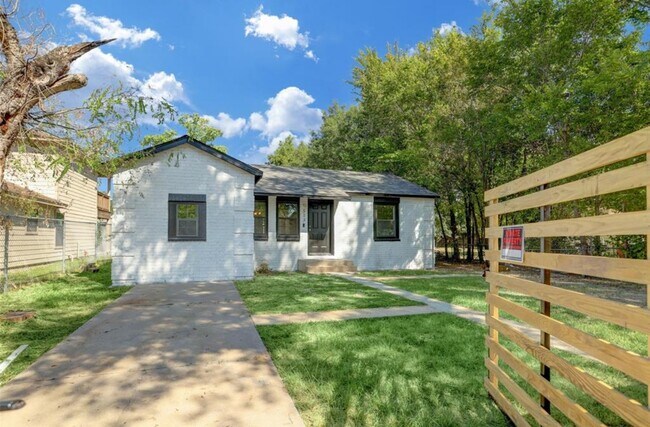 513 Mayford St in Houston, TX - Building Photo - Building Photo