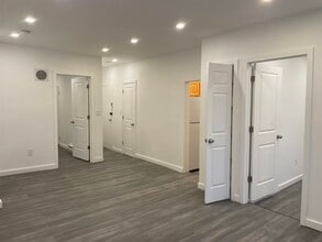 516 Paterson Plank Rd in Jersey City, NJ - Building Photo - Building Photo