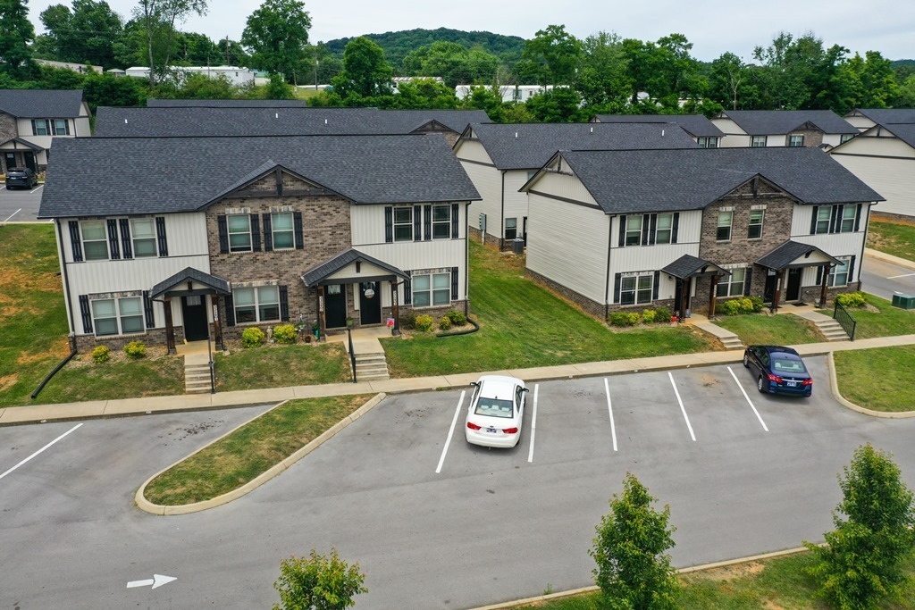 Parke Villas in Morristown, TN - Building Photo