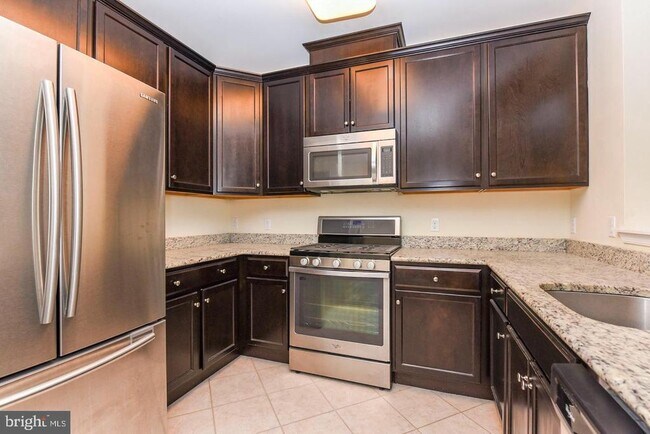 1331 Sierra Dr in Trenton, NJ - Building Photo - Building Photo
